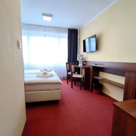Hotel Sill Kielce Eksteriør billede