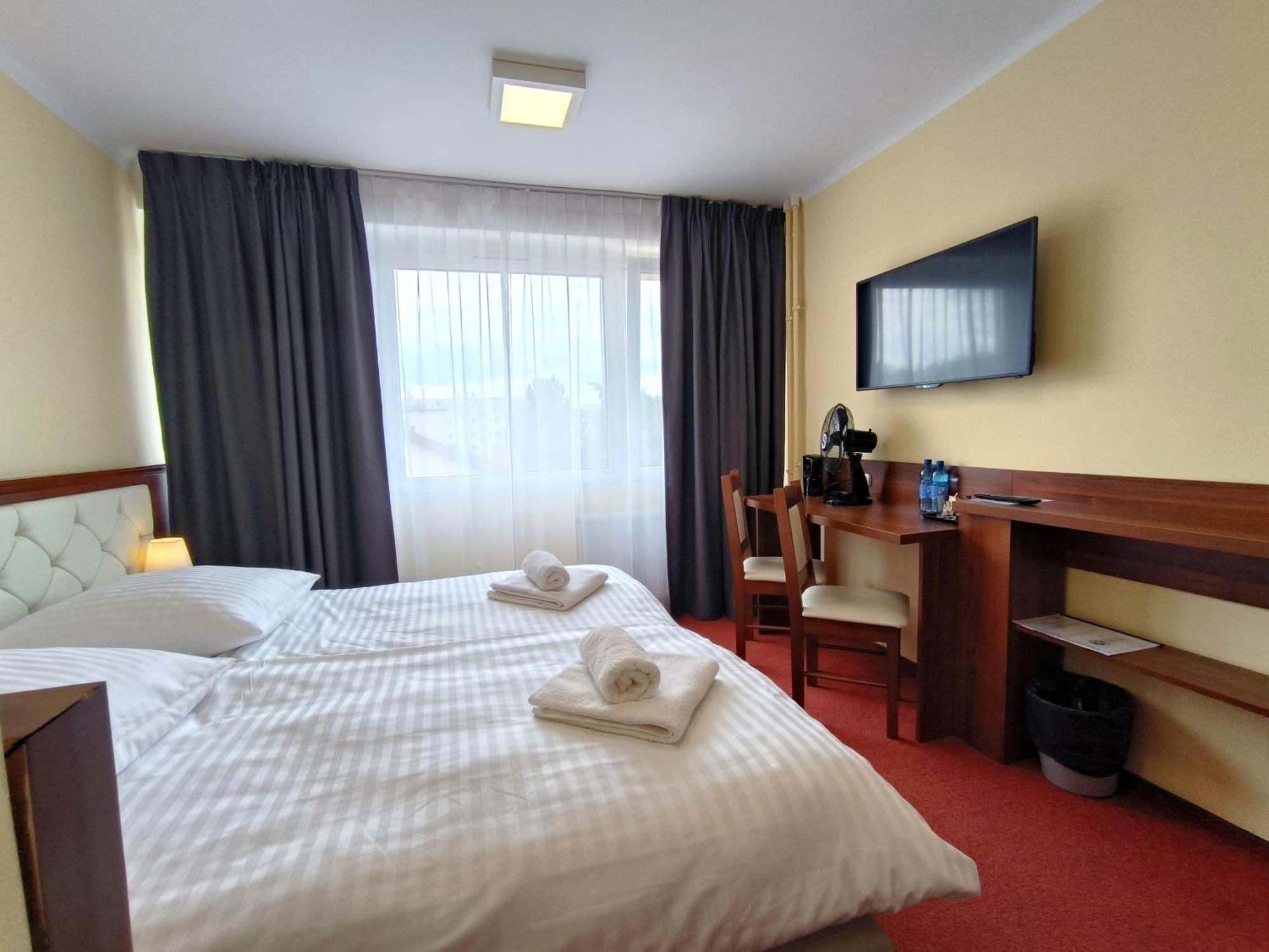Hotel Sill Kielce Eksteriør billede