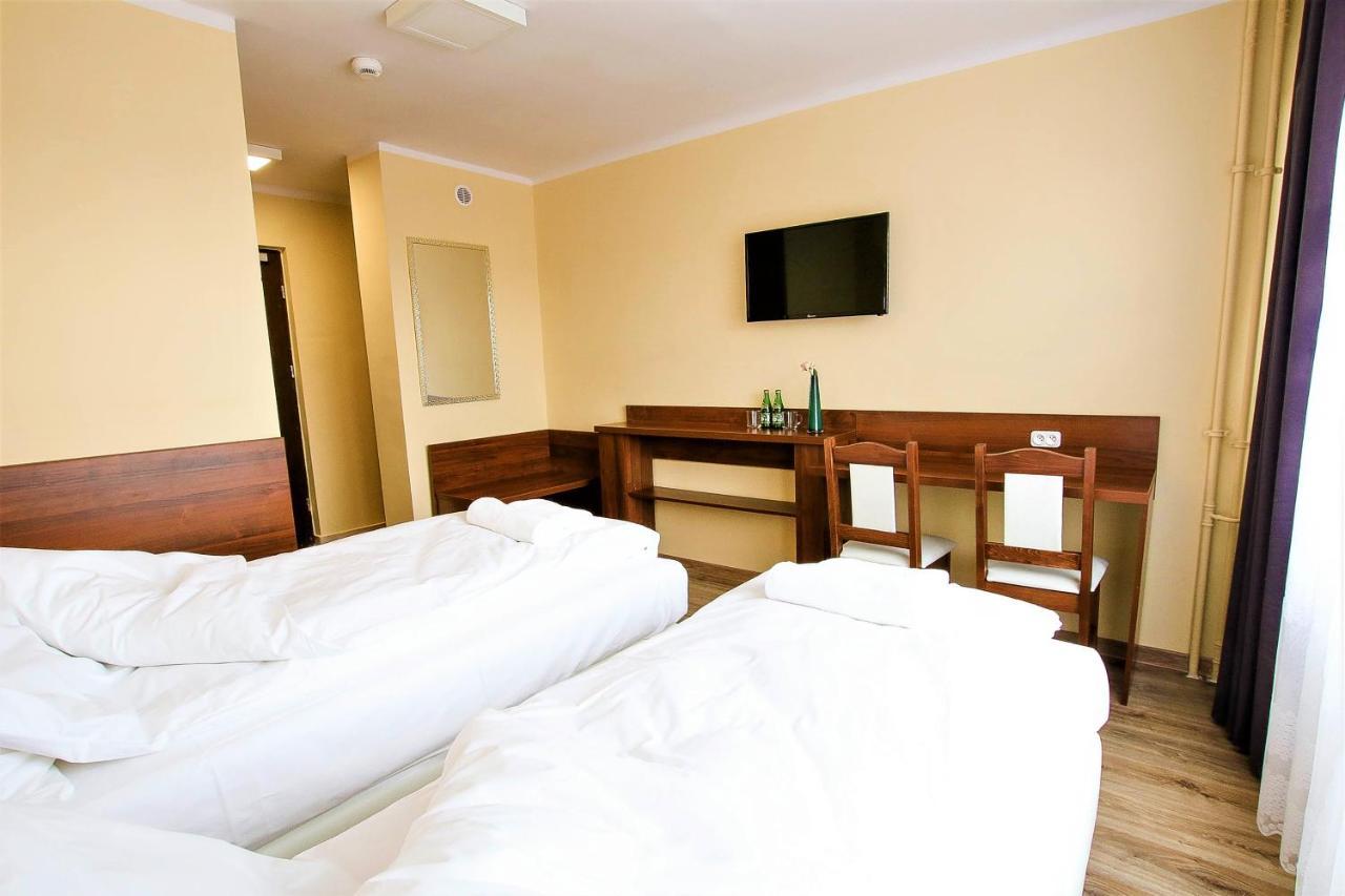 Hotel Sill Kielce Eksteriør billede